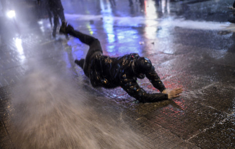Protestan en Turquía por proyecto de ley de internet 