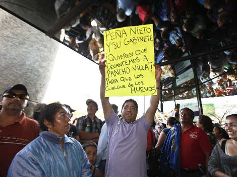 Manifestantes mostraron su inconformidad por cambios a la ley