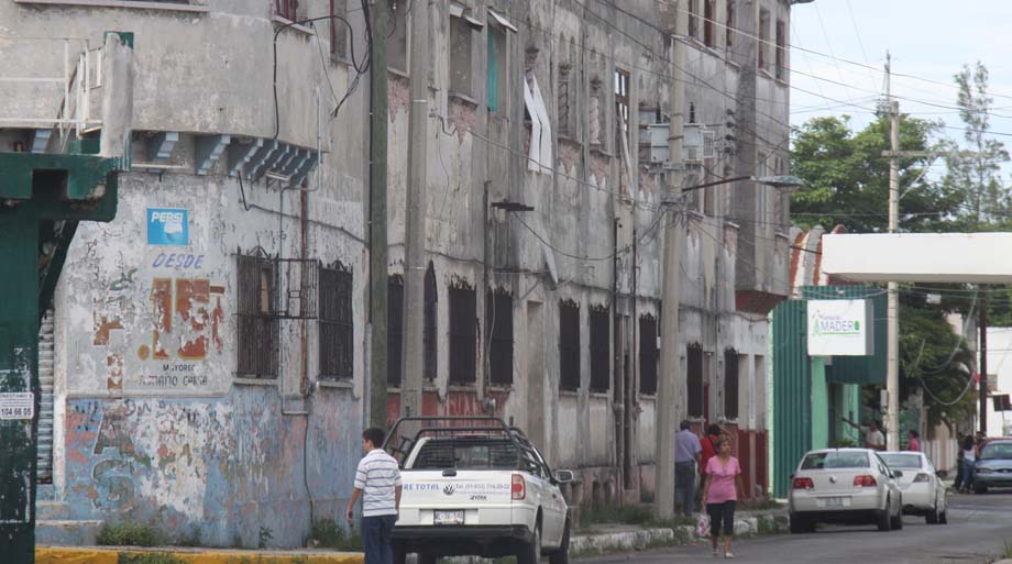 En Tampico se han contabilizado más de 20 edificios antiguos y abandonados en un periodo aproximado de un año, según información proporcionada por fue