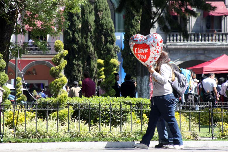 Enamorados y enamoradas tienen listo el detalle para su pareja.