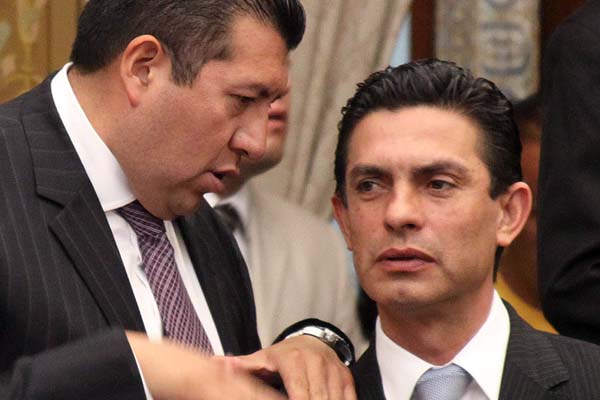 Los diputados Germán Jiménez y Carlos Martínez.