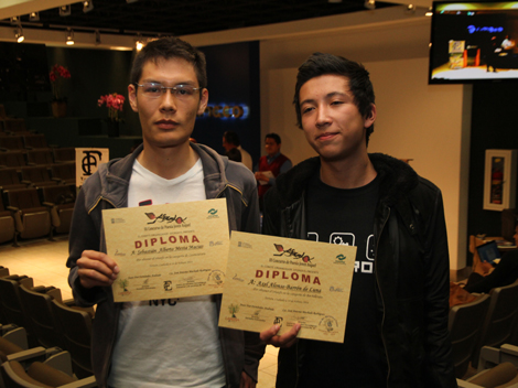 Ganadores del concurso literario “Asqueles”.