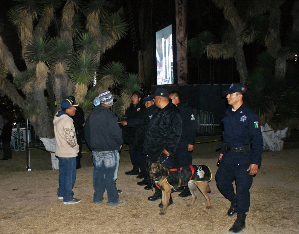 Elementos policíacos. 
