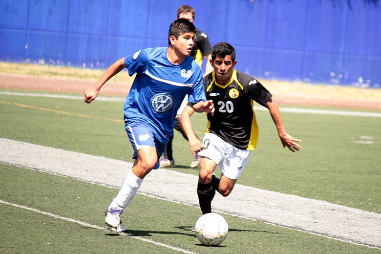 El equipo varonil goleó a los Leones del ITP, por lo que se perfilan a la conquista del título.
