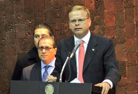 Arturo Escobar y Vega.