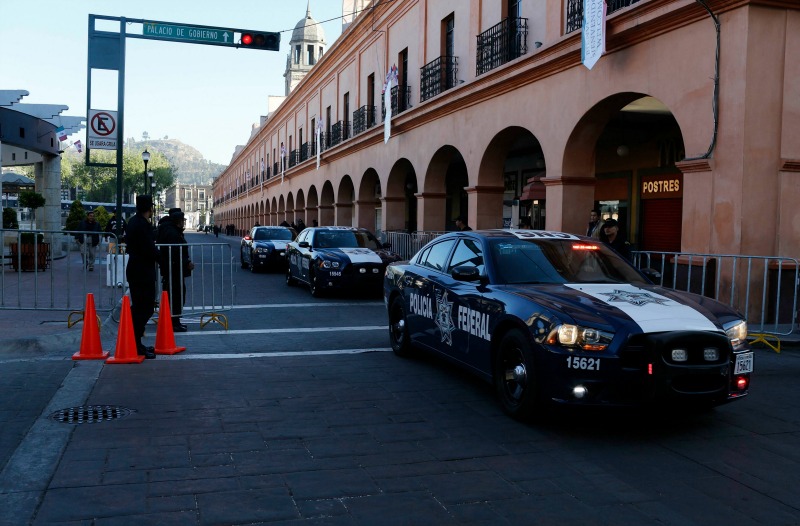 La Policía Federal patrulla las calles del centro de Toluca.