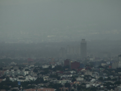 La concentración de contaminantes en el Valle de México se elevó por encima del máximo permisible, por lo cual se activó la fase de precontingencia am