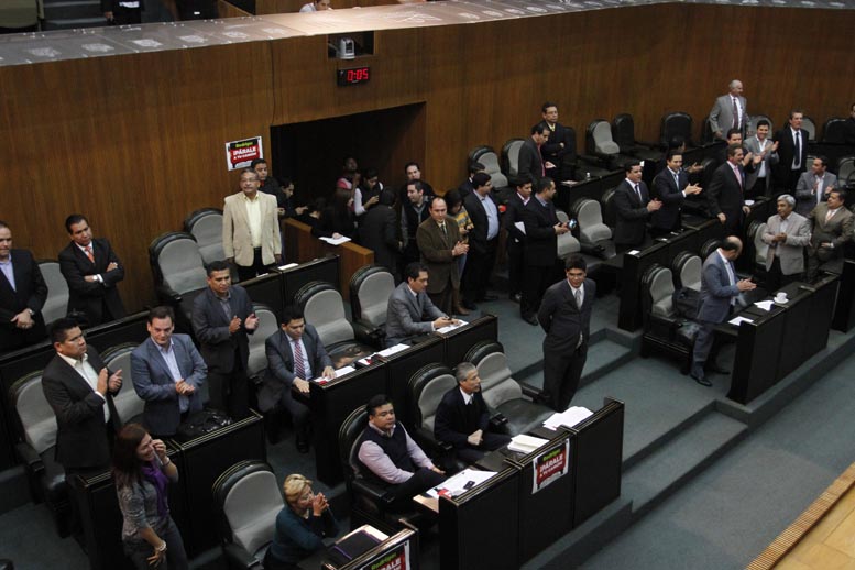 Deben actualizar el marco legal.