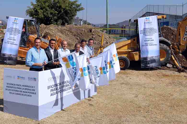 El gobernador Rafael Moreno Valle, en gira de trabajo por Atlixco.