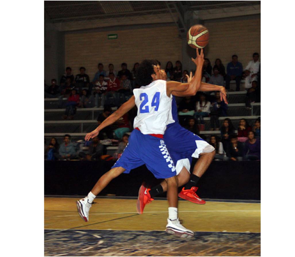 La justa deportiva comenzó con basquetbol. 