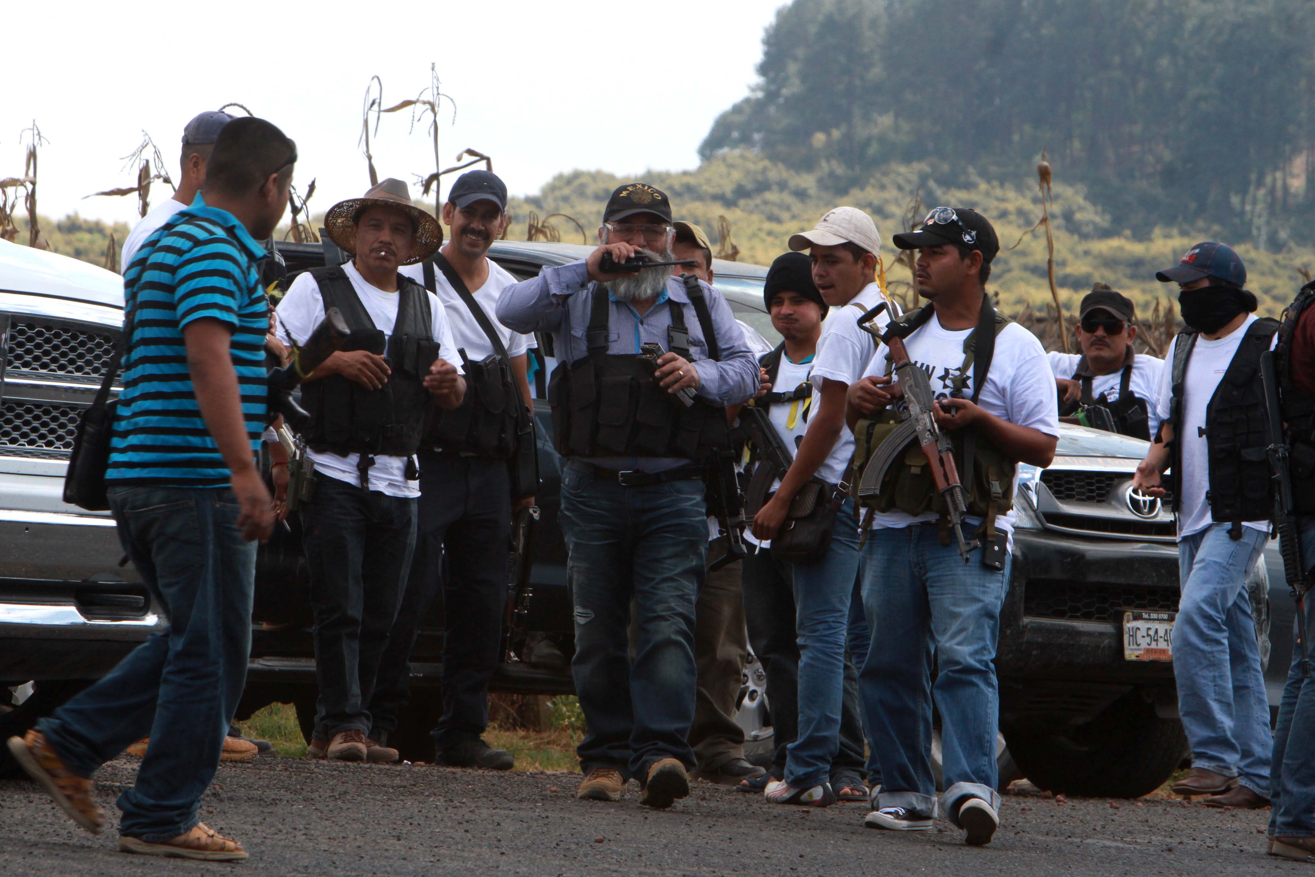 'Pap'a Pitufo' e integrantes de autodefensas 