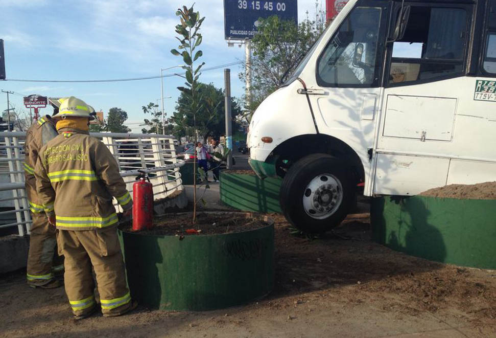 Las versiones acerca del accidente del camión de la ruta 186 son diversas