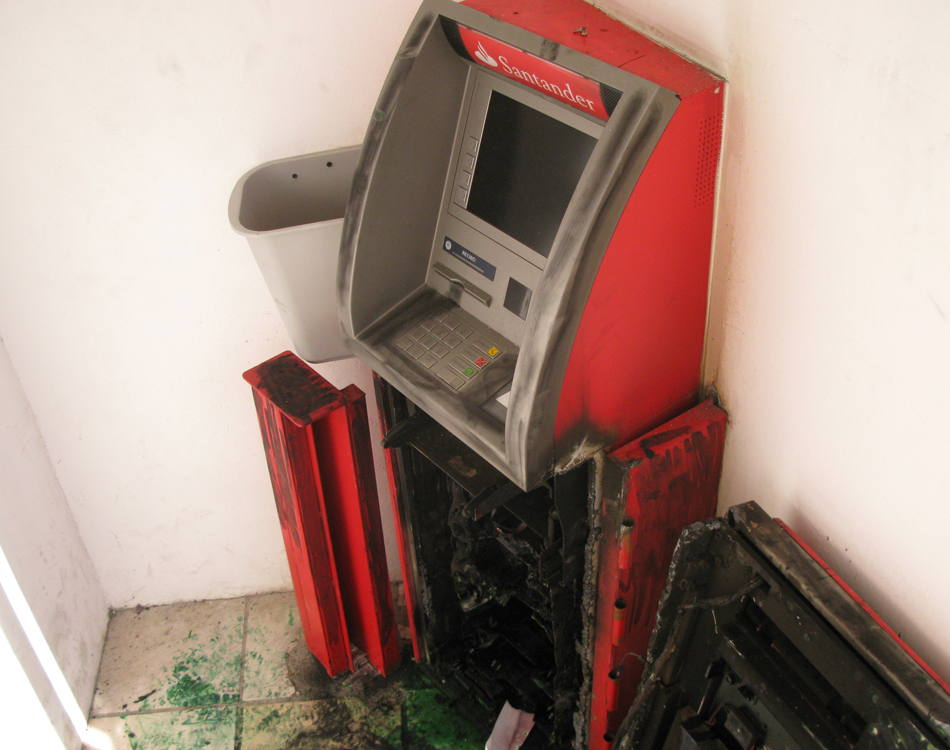 Investigan robos relacionados.