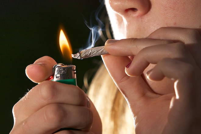 Las supuestas víctimas del THC tenían 23 y 28 años de edad. 