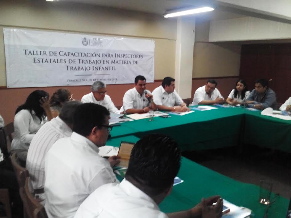 Veracruz anuncia programa de capacitación para inspectores del trabajo. 