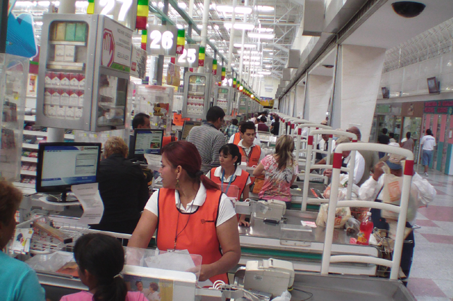 Se planea cambiar a iluminación led en 398 tiendas.
