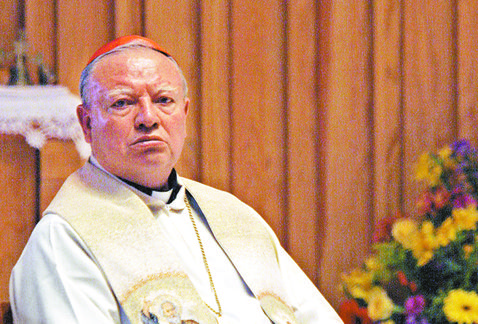 Juan Sandoval Íñiguez, arzobispo de Guadalajara.