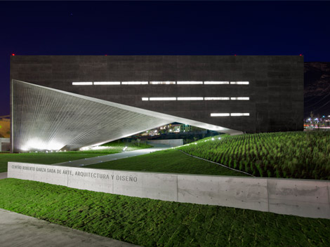 Participarán 15 artistas; cada uno donará una obra. 