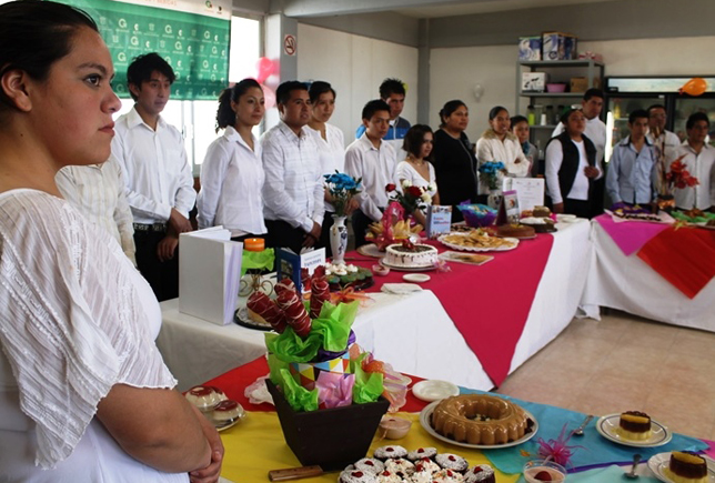 Clausuraron los cursos de la primera generación.