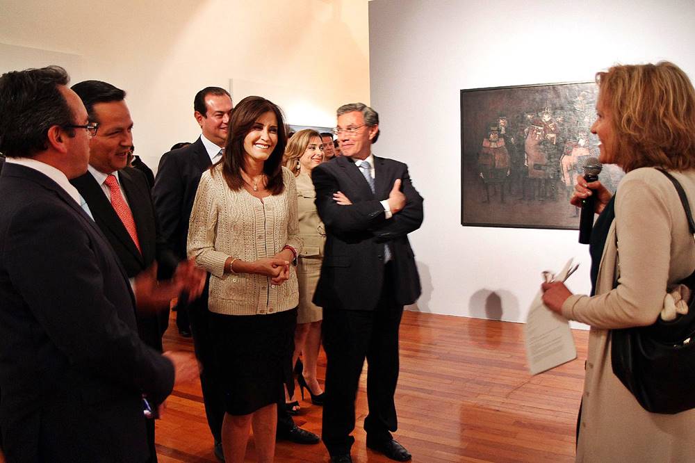 La inauguración de "Un Siglo de Crítica" fue presidida por la presidenta del DIFH, Guadalupe Romero. 