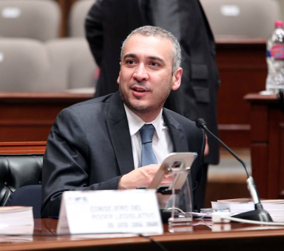 Benito Nacif , consejero electoral del IFE.