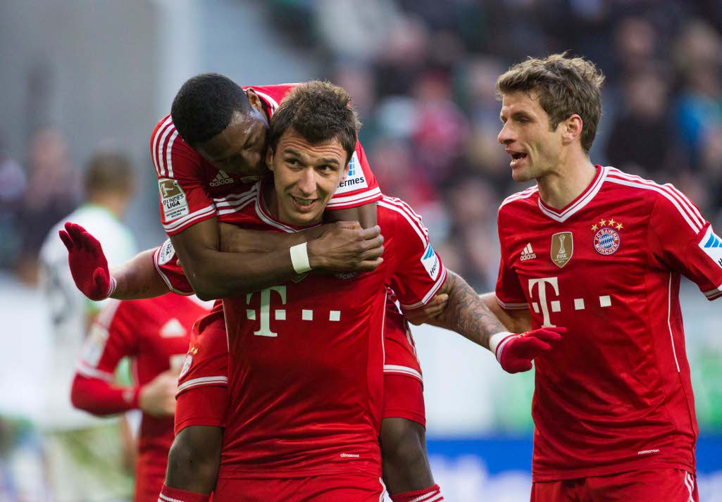 Mandzukic festeja uno de sus dos goles