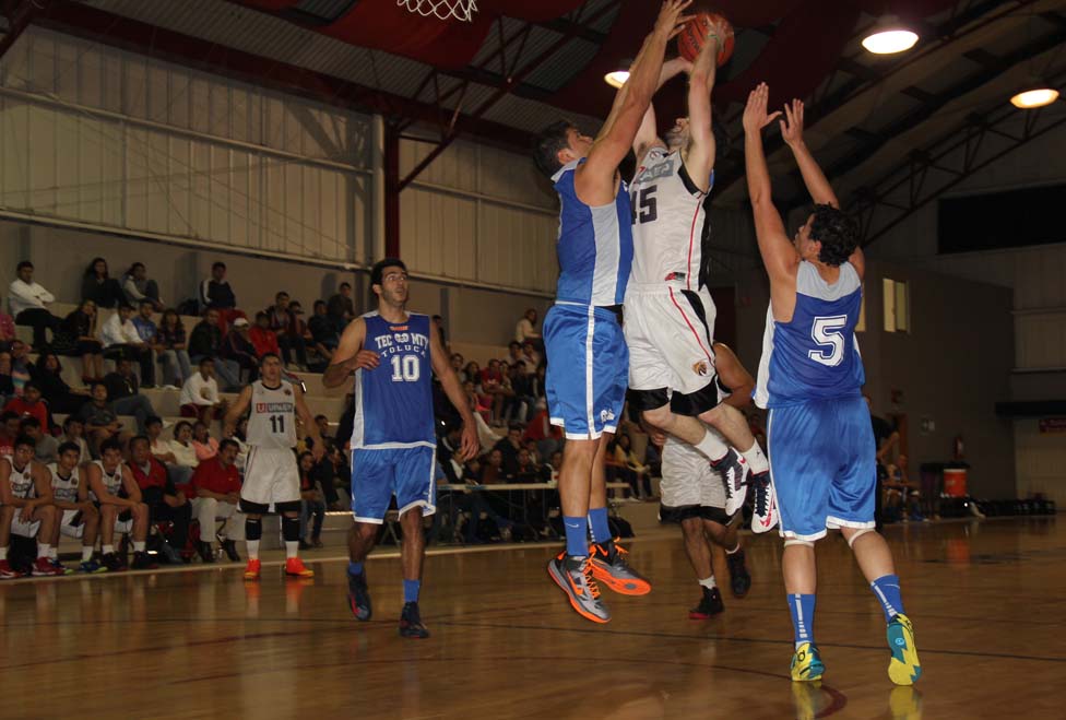Suman 16 victorias.