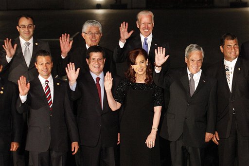 Mandatarios se tomarán la foto oficial con la Presidenta de la República de Chile.