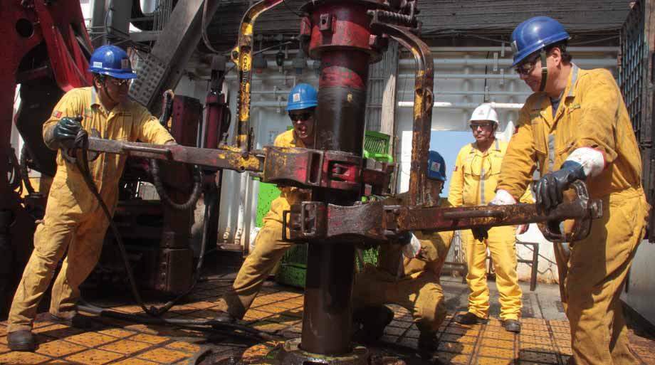  Sin embargo, Pemex se ha inclinado sobre la idea de que deberá ser un trabajo en conjunto, coordinado con las distintas instancias de gobierno. En es