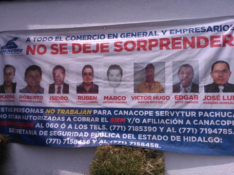 El grupo de supuestos defraudadores también son señalados por la Canacope de Pachuca. 