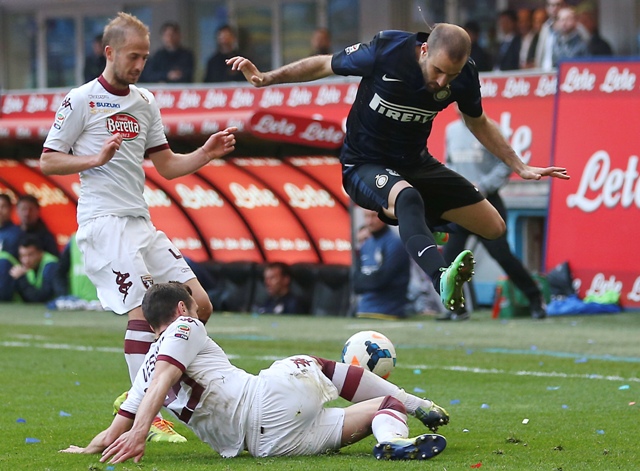 Rodrigo Palacio, delantero