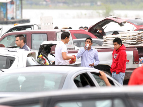 Aunque el día no fue soleado, esto no impidió que se degustaran las "chelas".