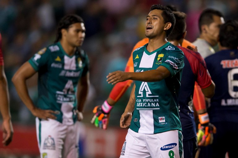 León vista a Chivas