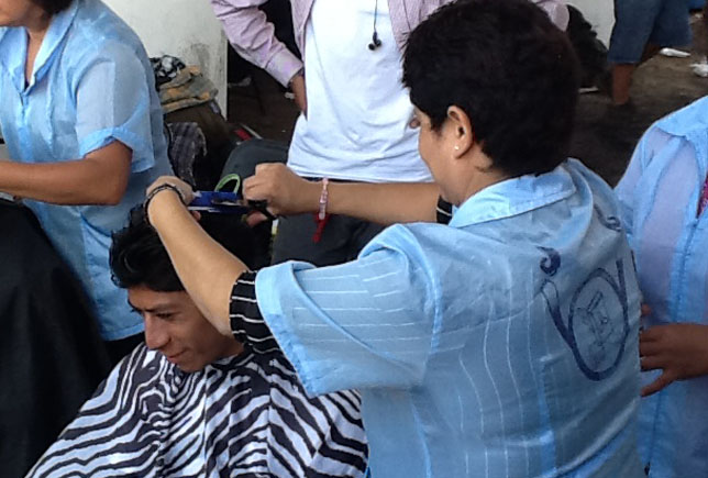 Aprendieron a hacer cortes de cabello.