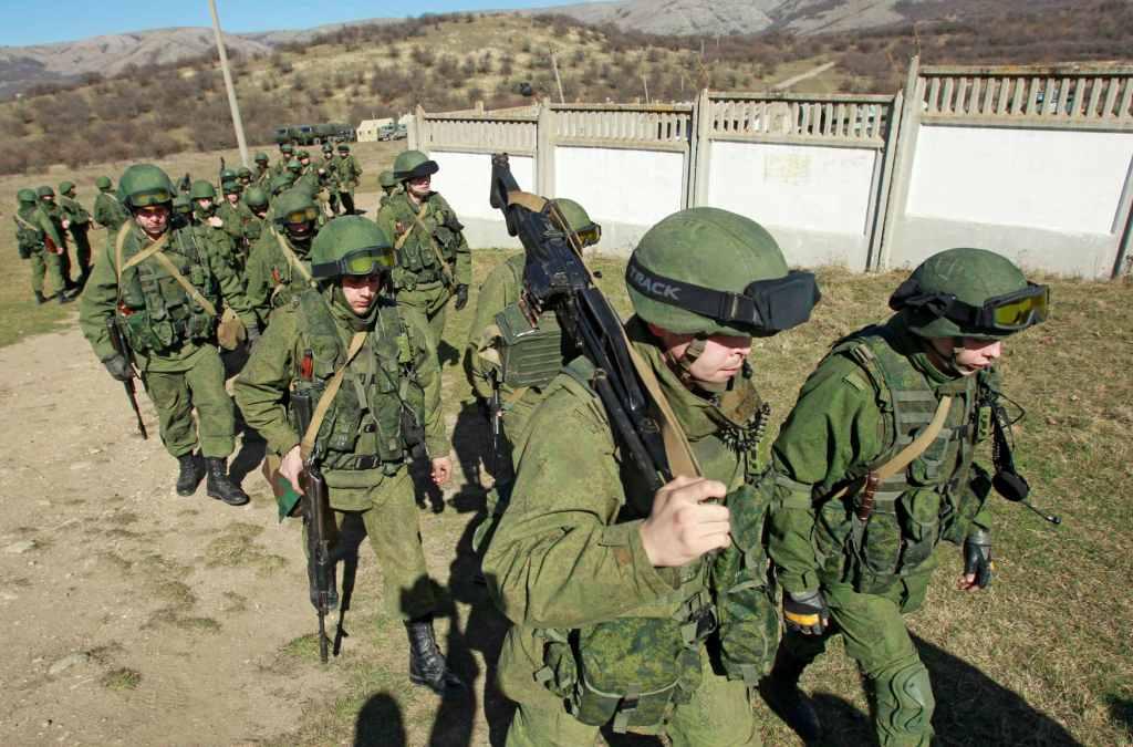 Desde el sábado las fuerzas ucranianas han contenido los intentos del ejército ruso por penetrar más allá del territorio crimeo