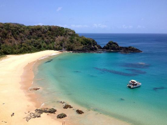 Baia do Sancho en Fernando de Noronha, Brasil
