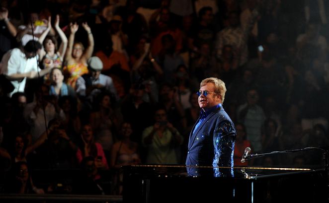 El disco de Elton John fue grabado originalmente en 1973.
