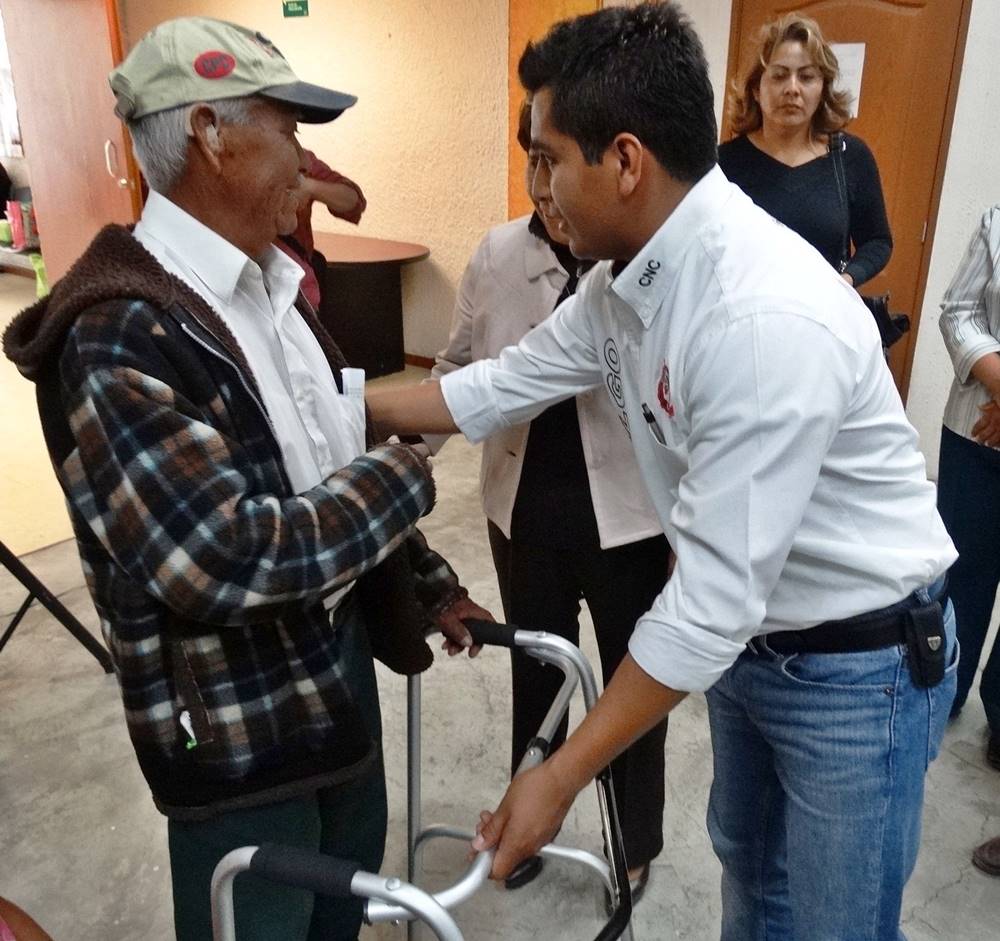 Entrega de apoyos.