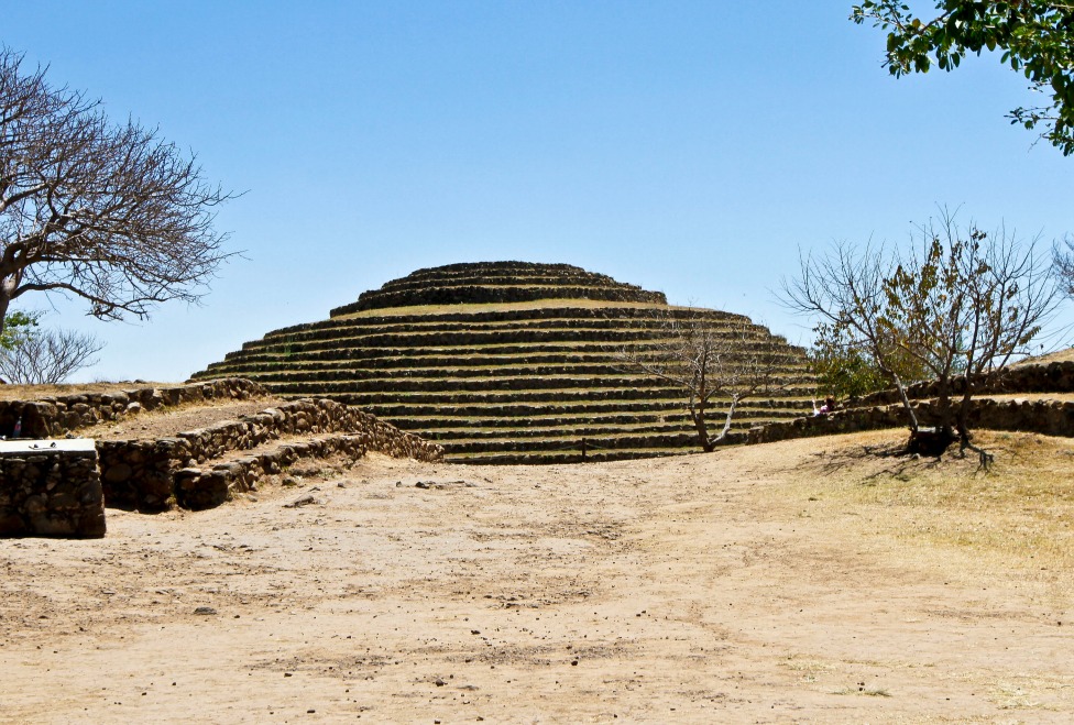 Guachimontones listo para recibir la primavera