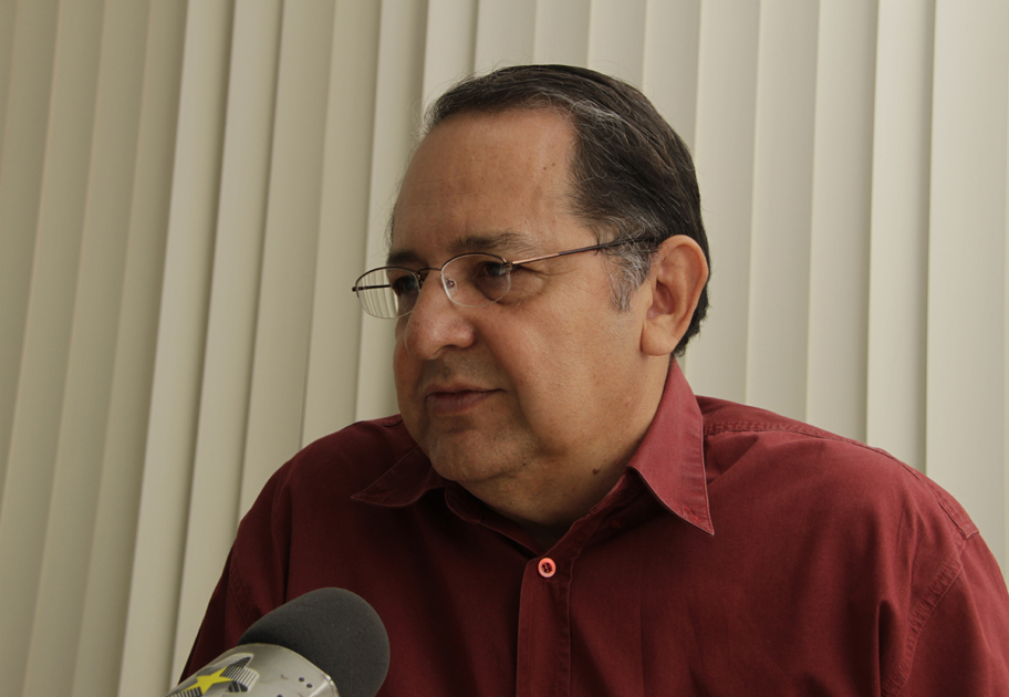 Guillermo Morales anunció la puesta en marcha de un nuevo pozo en la Col. Filadelfia