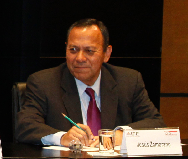 Jesús Zambrano, presidente nacional del PRD.