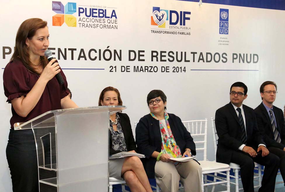 Martha Érika Alonso, presidenta del Sistema Estatal DIF.