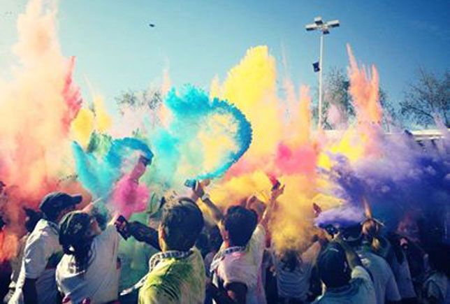 Aspectos del Color Run en Huixquilucan.