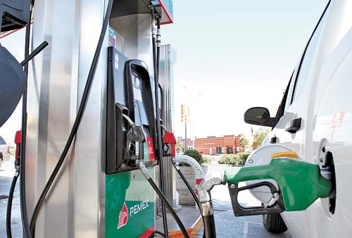 Buscan que la Comisión Nacional de Hidrocarburos maneje el régimen de concesiones, contratos o licencias.