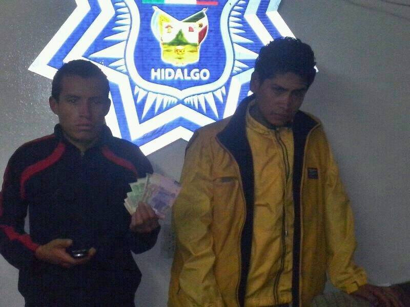 Detenidos como presuntos responsables.