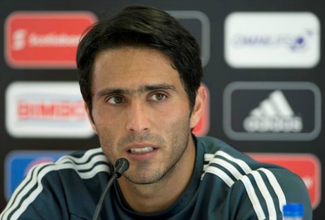 Aldo de Nigris, delantero del Guadalajara.