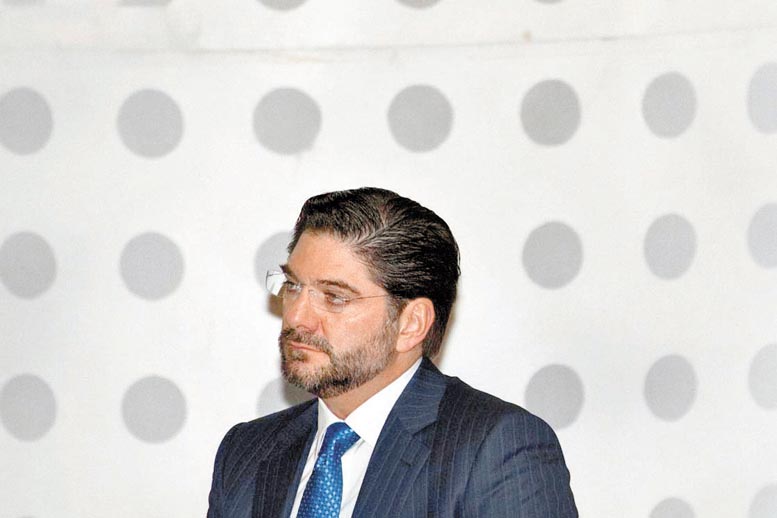 Jaime González Aguadé, presidente del organismi financiero, ofreció una conferencia en Querétaro.