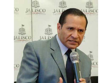 Se presumen 27 denuncias penales en contra de Almaguer Ramírez. 