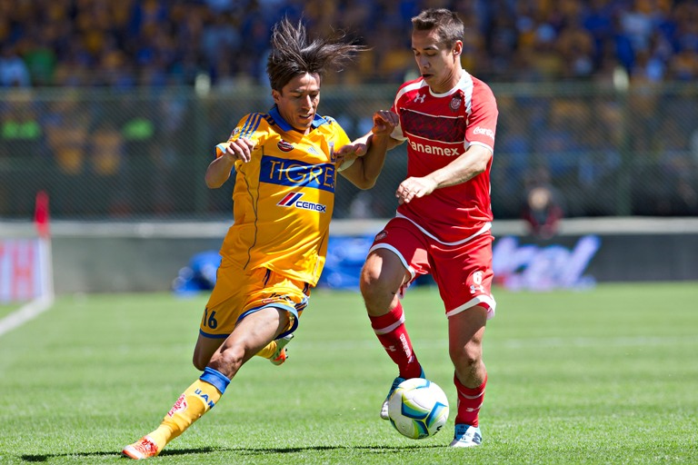 El Nemesio Diez una cancha complicada para Tigres