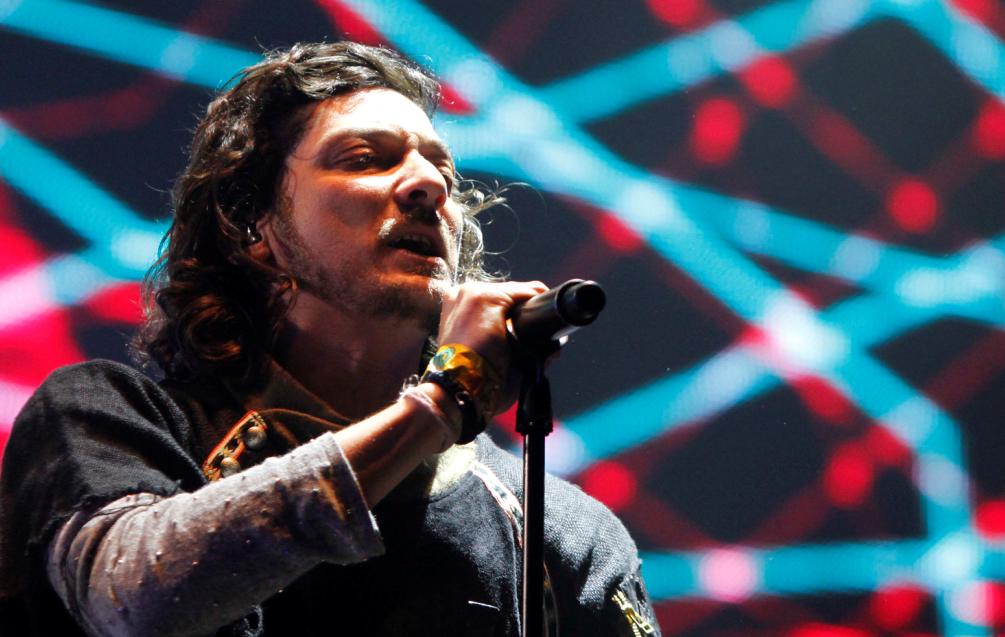 León Larregui se mostró satisfecho con su presentación. 